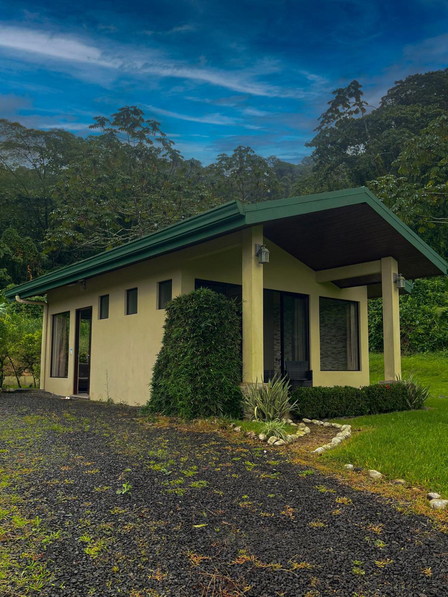 Arenal Roca Suites La Fortuna Exteriör bild