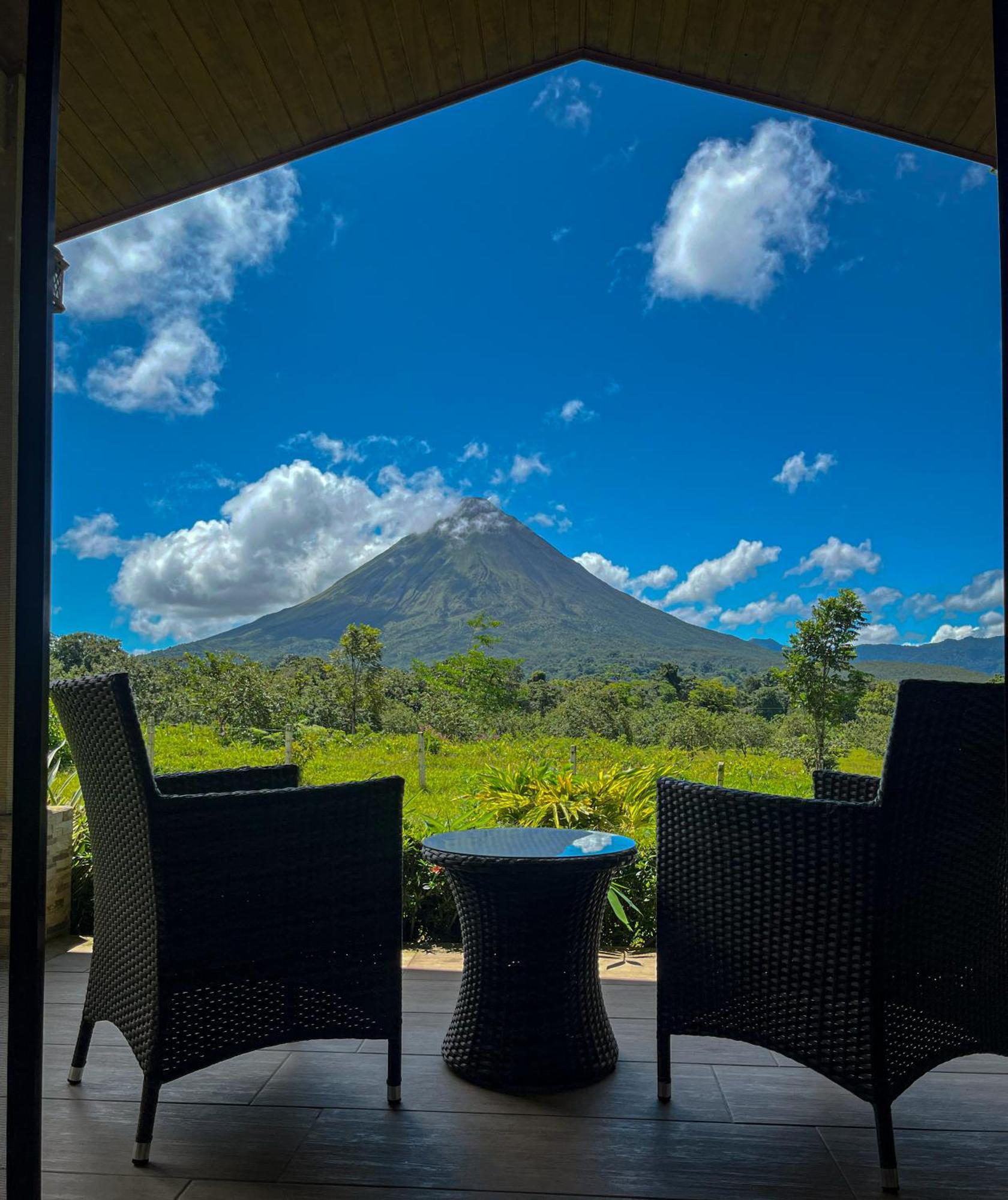 Arenal Roca Suites La Fortuna Exteriör bild